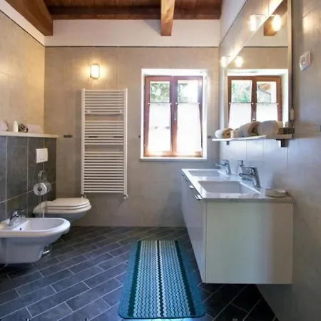Mit Garten Und Pool Sowie Herrlicher Aussicht By Interhome Σπίτι διακοπών
