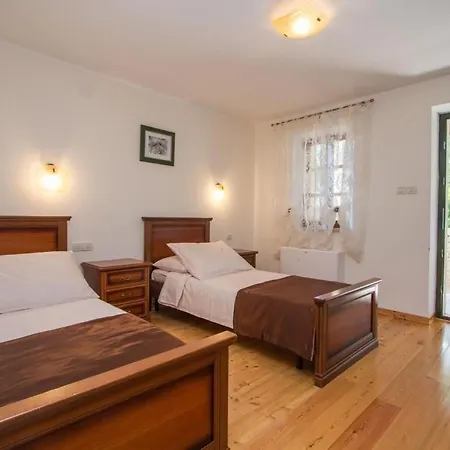 Prázdninový dům Mit Garten Und Pool Sowie Herrlicher Aussicht By Interhome *