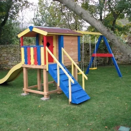 Σπίτι διακοπών Mit Garten Und Pool Sowie Herrlicher Aussicht By Interhome *