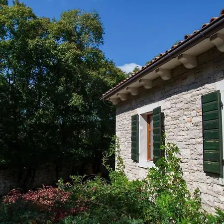 Mit Garten Und Pool Sowie Herrlicher Aussicht By Interhome * Kringa